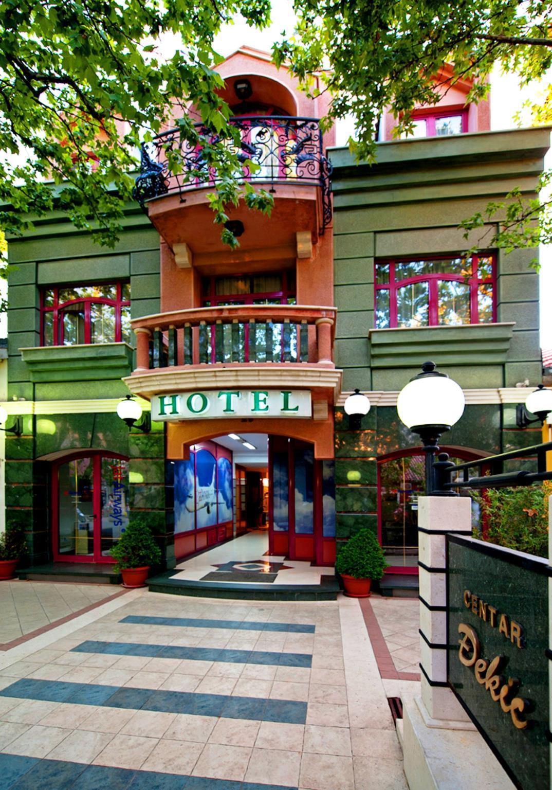 Hotel Eminent Podgorica Kültér fotó
